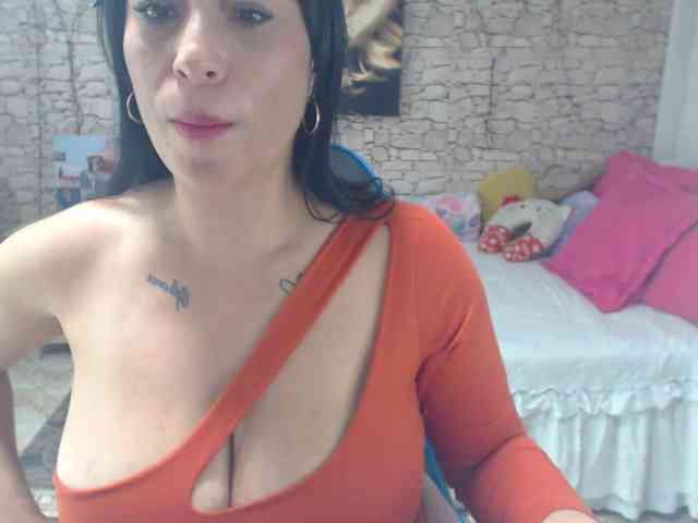 AlissonTyler webcam