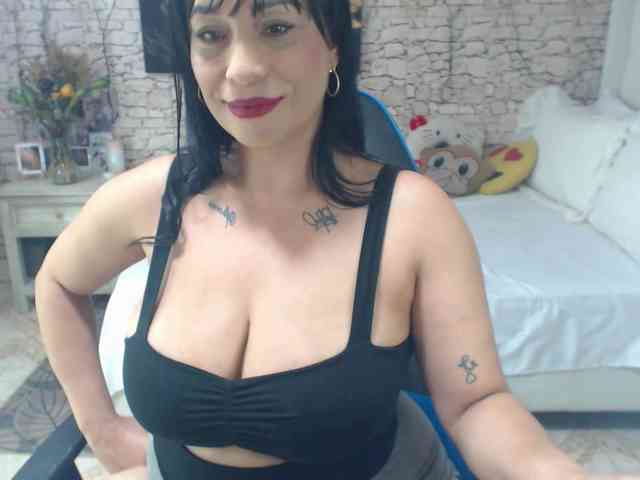 AlissonTyler webcam