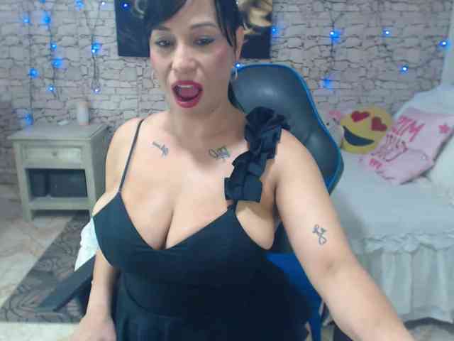 AlissonTyler webcam