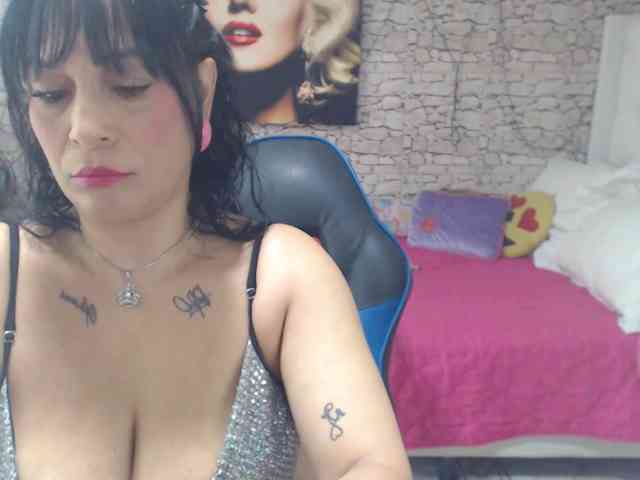 AlissonTyler webcam