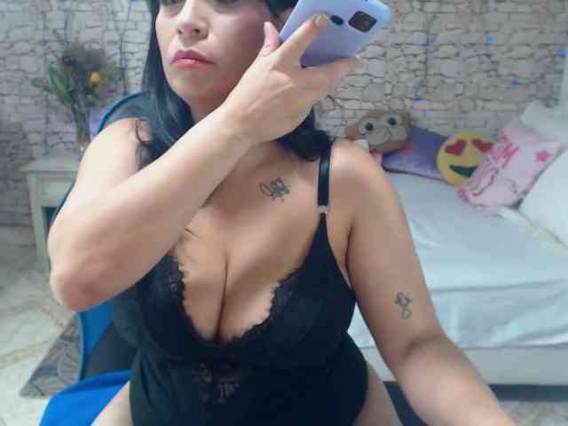 AlissonTyler webcam