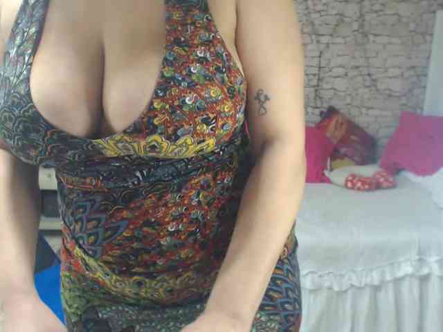 AlissonTyler webcam