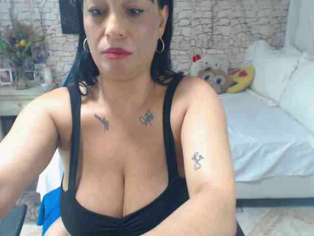 Modelo: AlissonTyler