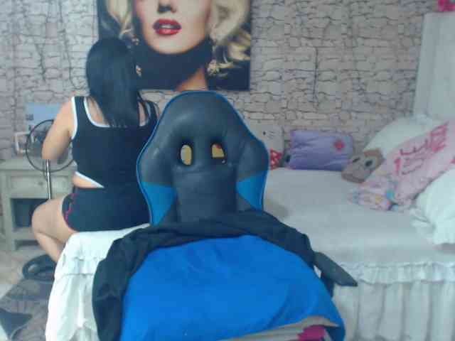 AlissonTyler AlissonTyler