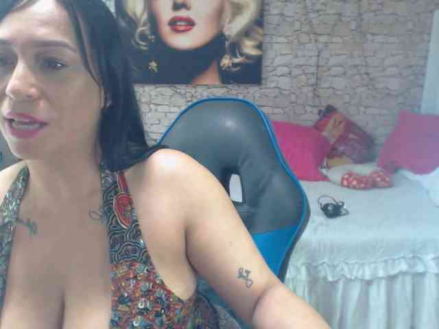 AlissonTyler webcam