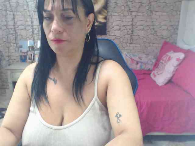 AlissonTyler webcam