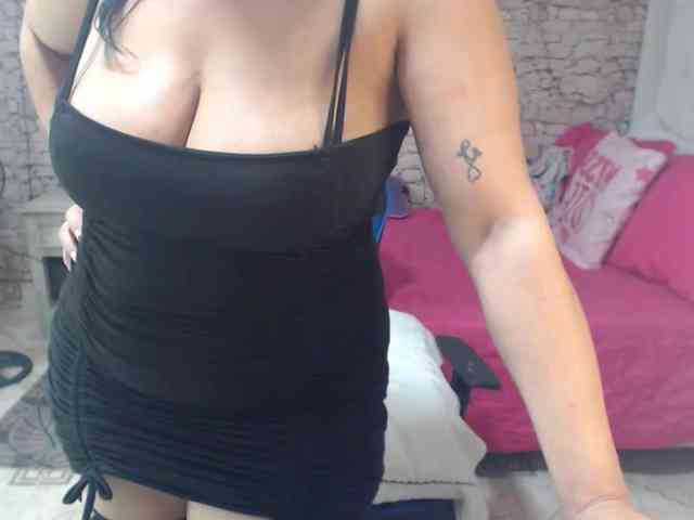 AlissonTyler webcam