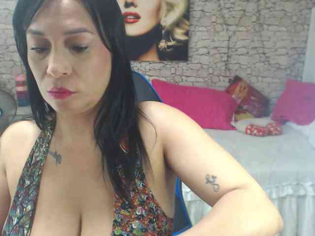 AlissonTyler webcam