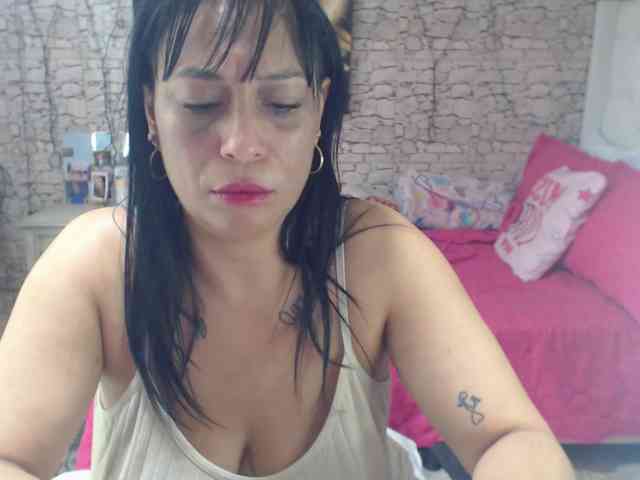AlissonTyler webcam