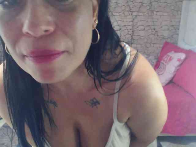 AlissonTyler webcam