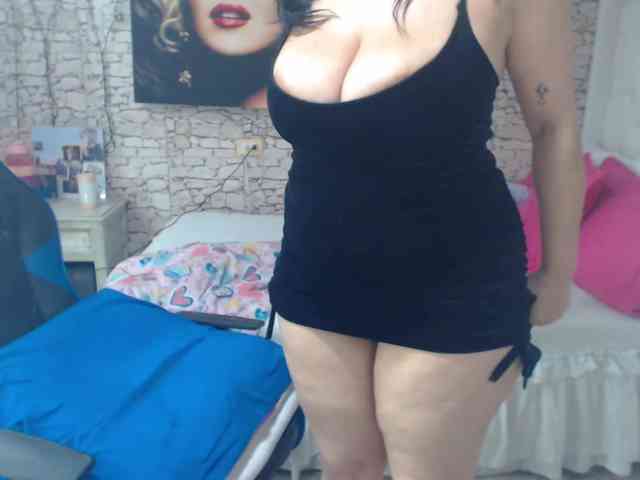 AlissonTyler webcam
