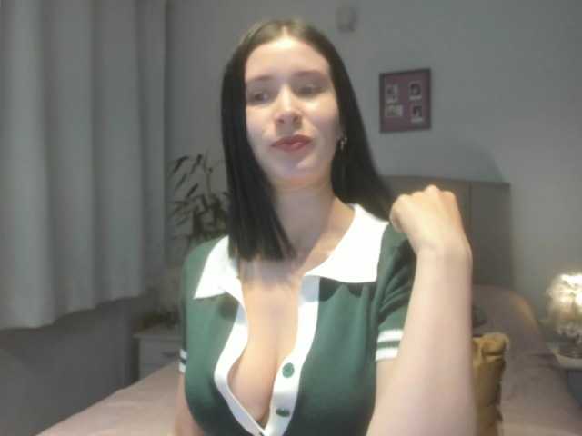 macarena-60 live cam on BongaCams