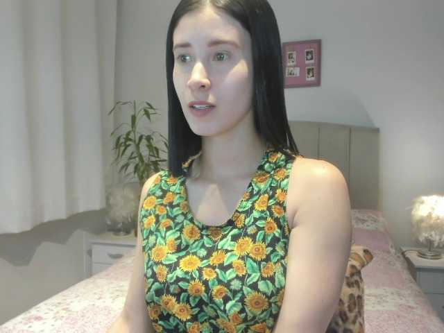 macarena-60 live cam on BongaCams