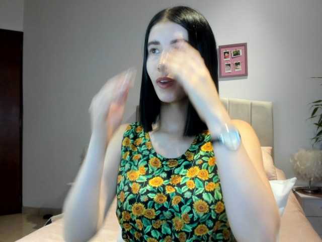 macarena-60 live cam on BongaCams