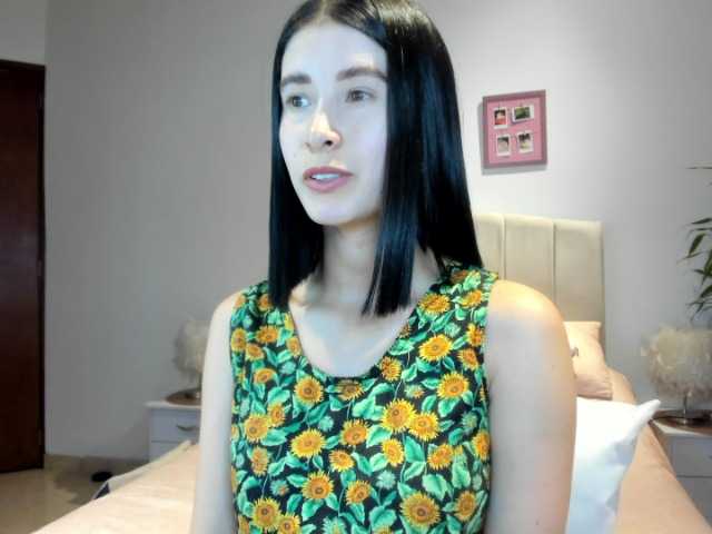 macarena-60 live cam on BongaCams