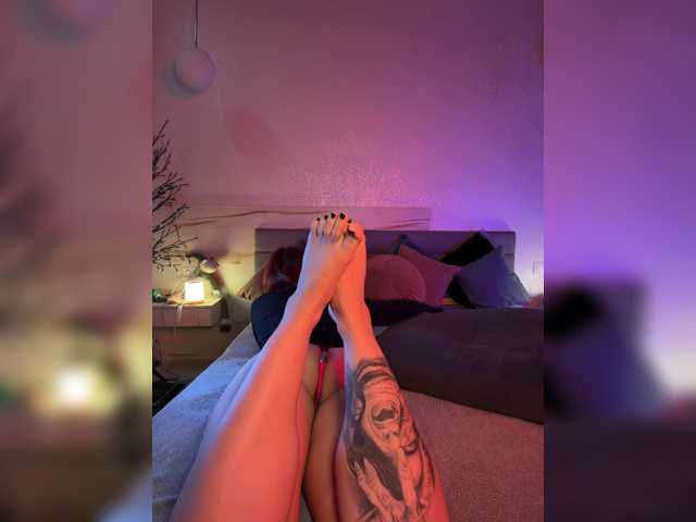 WhoreMira live cam on BongaCams