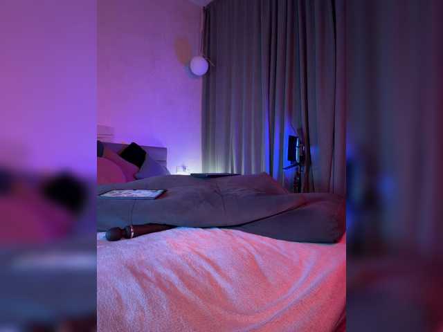 WhoreMira live cam on BongaCams