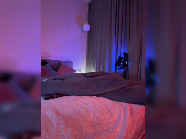 WhoreMira live cam on BongaCams