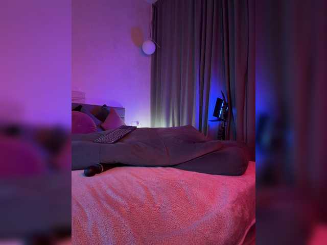 WhoreMira live cam on BongaCams