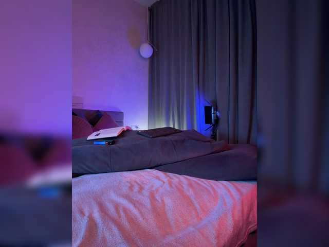 WhoreMira live cam on BongaCams