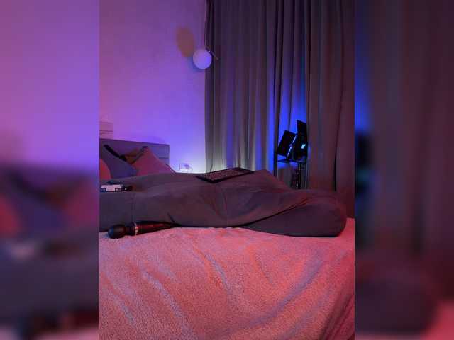 WhoreMira live cam on BongaCams