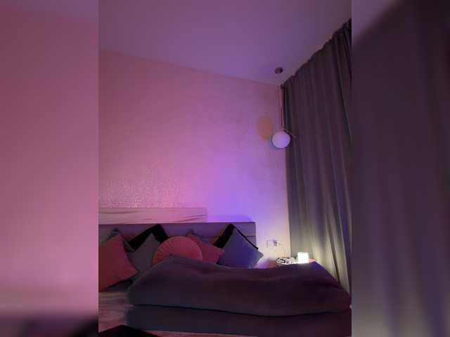 WhoreMira live cam on BongaCams