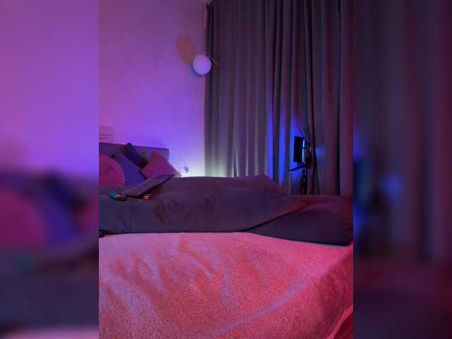 WhoreMira live cam on BongaCams