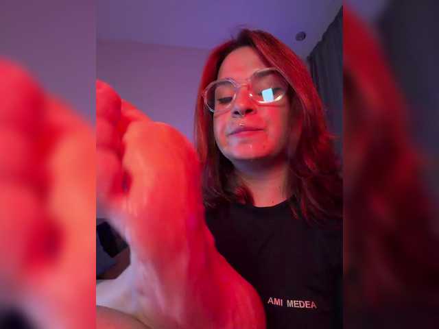 WhoreMira live cam on BongaCams