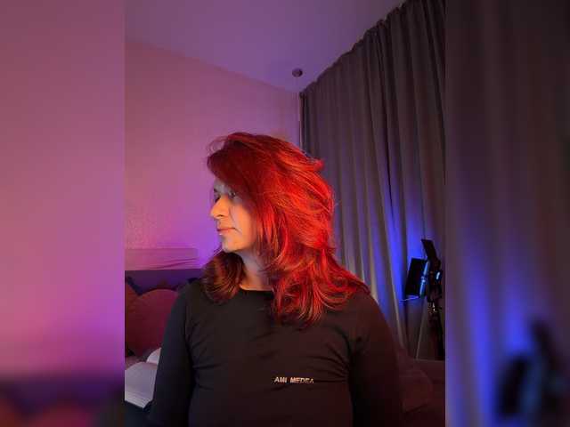 WhoreMira live cam on BongaCams
