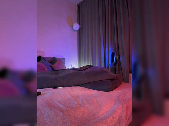 WhoreMira live cam on BongaCams