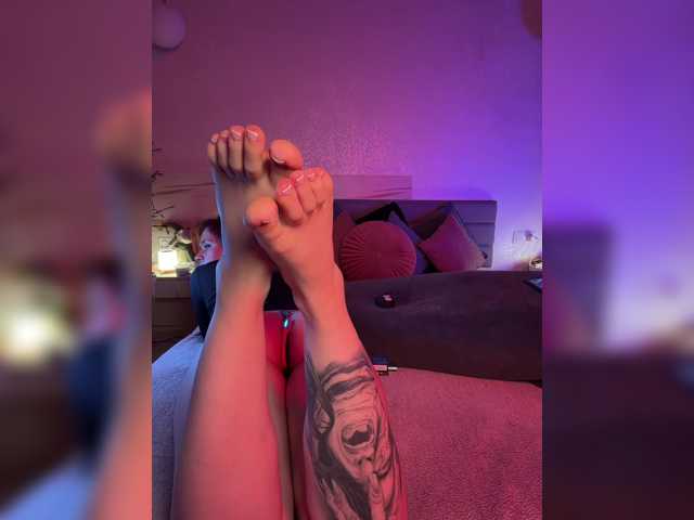 WhoreMira, en directo ahora en BongaCams