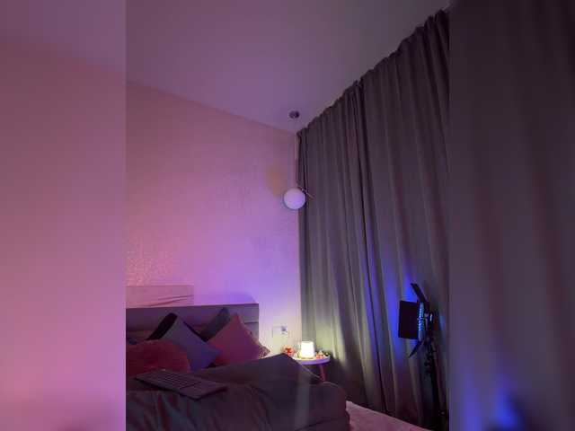 WhoreMira live cam on BongaCams