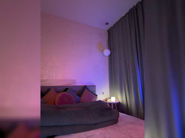 WhoreMira live cam on BongaCams