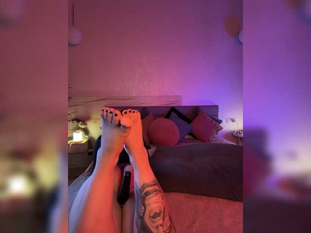WhoreMira