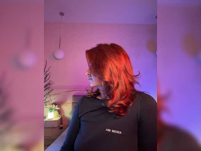 WhoreMira live cam on BongaCams