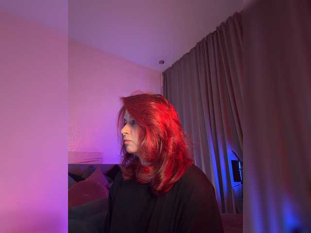 WhoreMira live cam on BongaCams