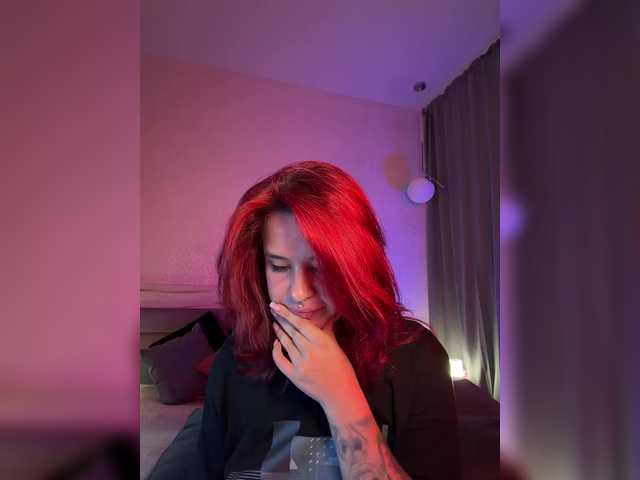 WhoreMira live cam on BongaCams