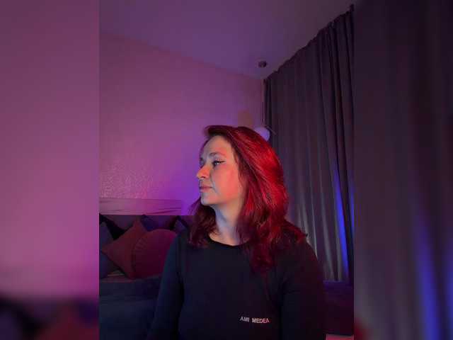 WhoreMira live cam on BongaCams