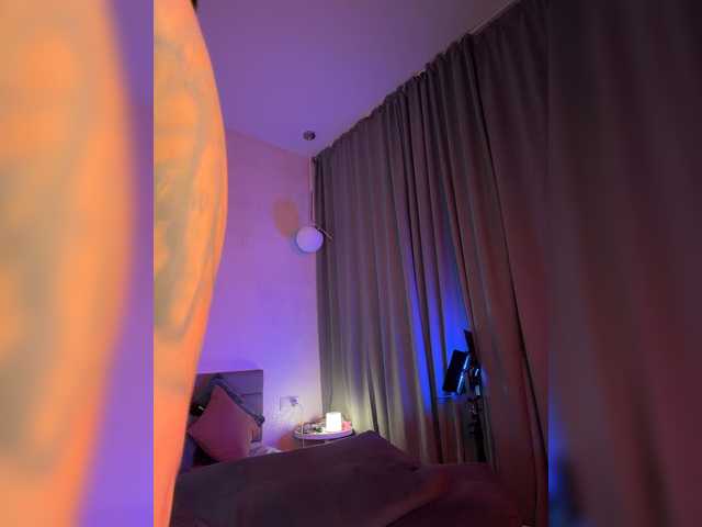 WhoreMira live cam on BongaCams