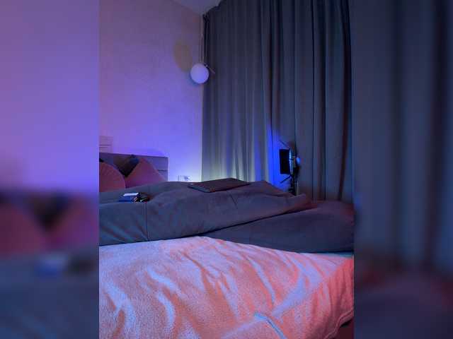 WhoreMira live cam on BongaCams