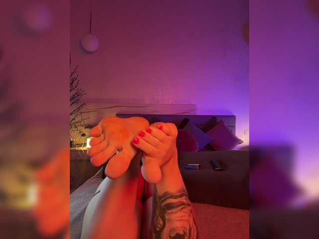 WhoreMira live cam on BongaCams