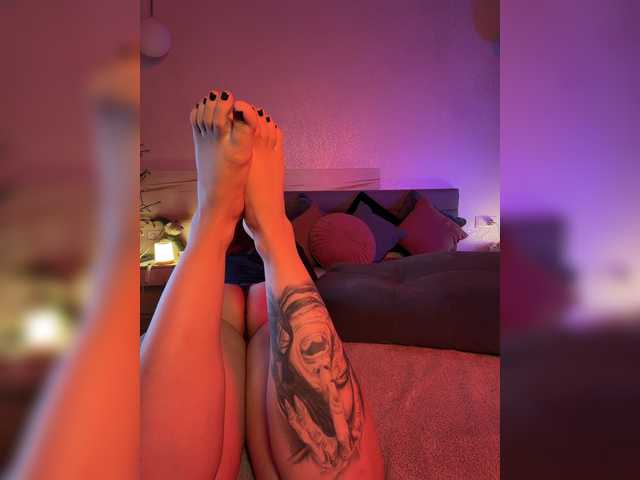 WhoreMira