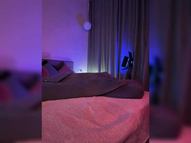 WhoreMira live cam on BongaCams