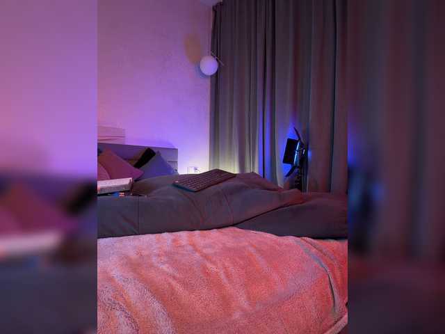 WhoreMira live cam on BongaCams