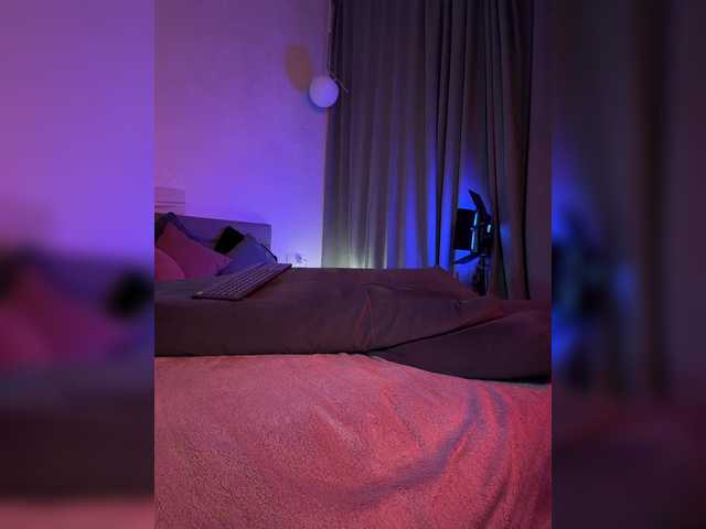 WhoreMira live cam on BongaCams
