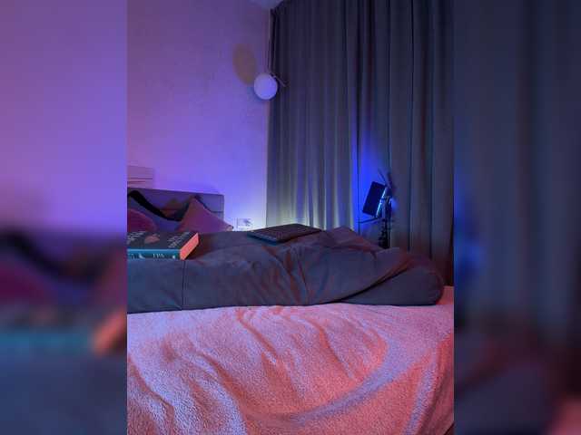 whoremira online