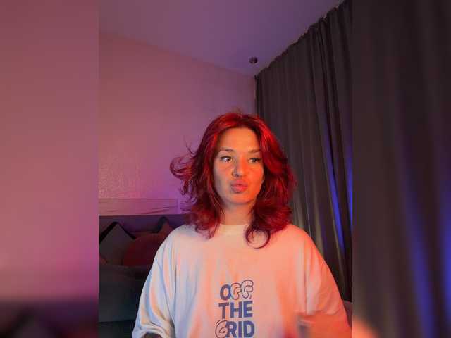 WhoreMira live cam on BongaCams
