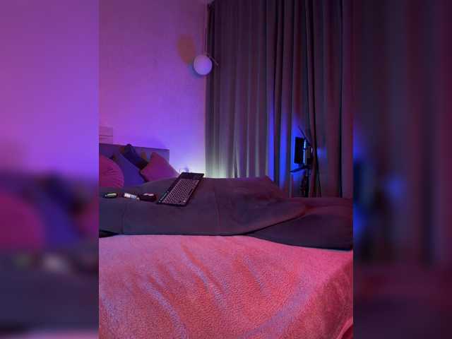 WhoreMira live cam on BongaCams