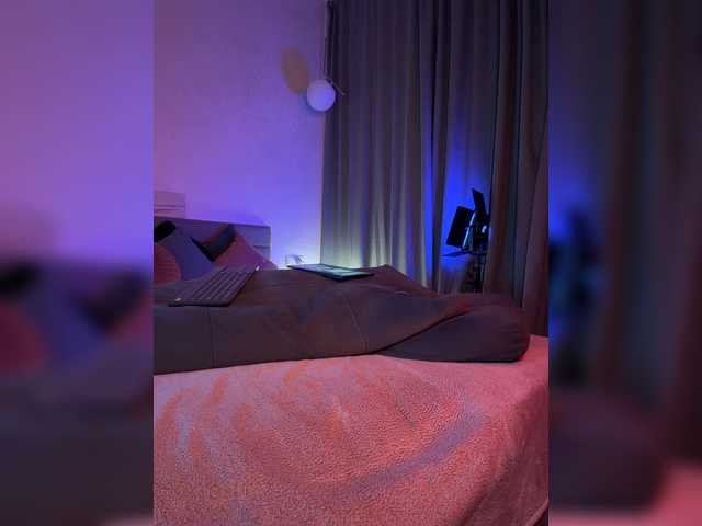 WhoreMira live cam on BongaCams