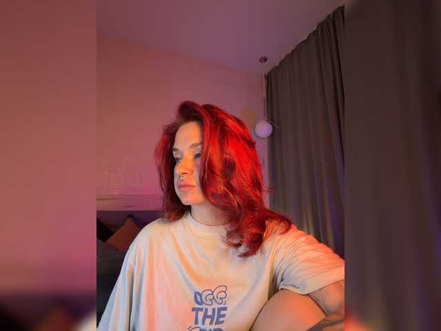 WhoreMira live cam on BongaCams